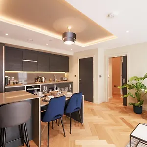 Entire 2 Bed - No. 44 - The Cosy Collection Ltd Apartment